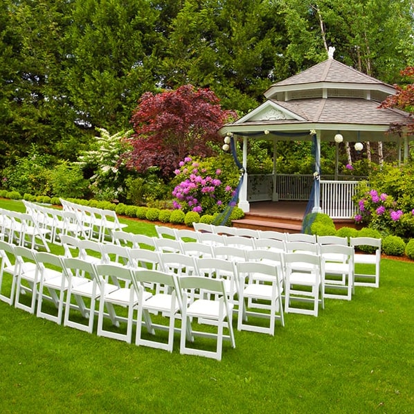 el alquiler de los baños de renta para fiestas incluye 2 baños portátiles